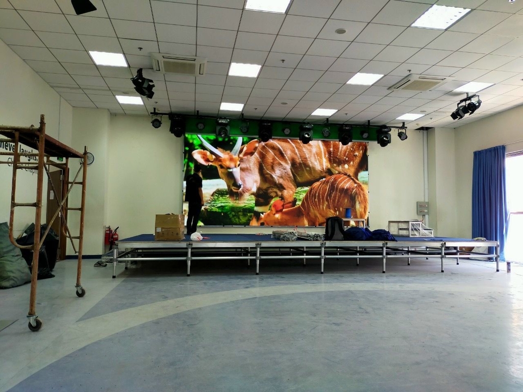 شاشة عرض LED داخلية P3 شاشة عرض LED 192 * 192 مم 576 × 576 مم أو شاشة عرض فيديو led مخصصة داخلية