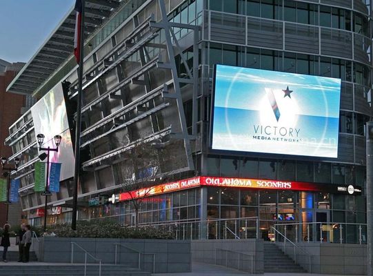 شاشة عرض LED ثابتة بقطبين في الهواء الطلق p10 SMD 3535 1/4 علامة LED قابلة للبرمجة للمسح الضوئي