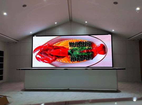 سعر جيد 640x640mm لوحة تأجير 3840Hz تحديث عالي Kinglight SMD شاشة عرض LED فائقة النحافة بالألوان الكاملة p2.5 داخلية الانترنت