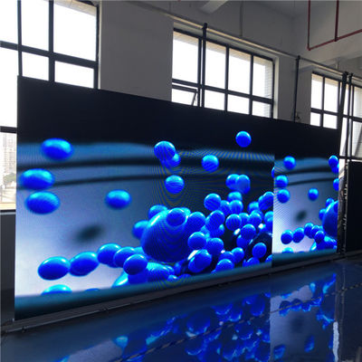 سعر جيد Grand A Row P3 LED Video Wall Display 576x576mm شاشة LED ملونة كاملة داخلية الانترنت