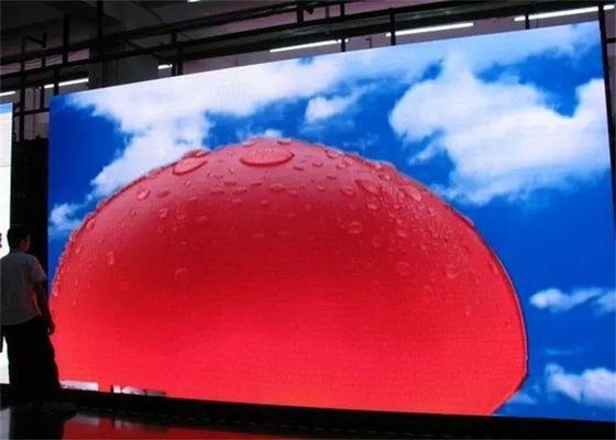 سعر جيد شاشة LED ملونة كاملة خارجية مقاومة للماء IP65 P6.67 عالية الوضوح لجدار فيديو LED الانترنت