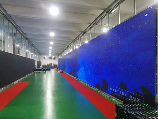 شاشة LED ملونة كاملة داخلية عالية الدقة 3840 هرتز خلفية المسرح