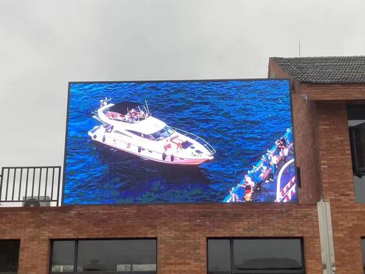 شاشة عرض LED خارجية مقاومة للماء P6 مع معدل تحديث 1920 هرتز