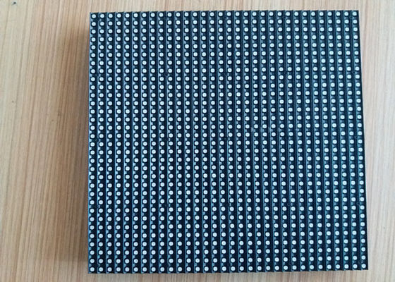 سعر جيد وحدة العرض LED بكسل الملعب 6 مم مع وحدة العرض في الهواء الطلق بقيادة 32 نقطة × 16 نقطة الانترنت