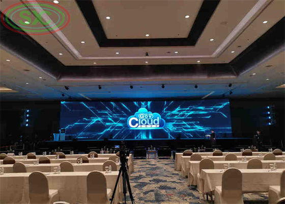 سعر جيد سلسلة جديدة من شاشات LED داخلية (GOB) تأجير وظيفة مقاومة للغبار ومكافحة الاصطدام الانترنت