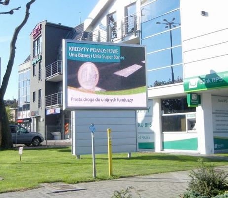 سعر جيد الشاشة الرقمية LED للدعاية باللون الكامل في الخارج الانترنت