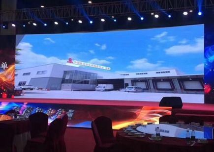 سعر جيد شاشة LED ملونة HD داخلية، باستخدام نظام التحكم نوفا، P5 SMD2121 IP45 الانترنت