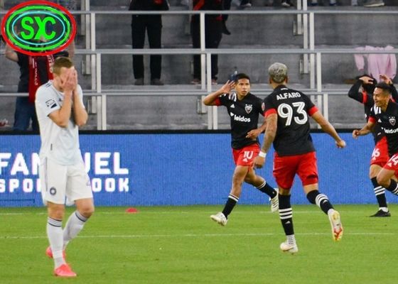 تجربة مشاهدة رياضية لا مثيل لها مع شاشات P 8SMD للمرافق الرياضية ونسبة تباين عالية 5000 1