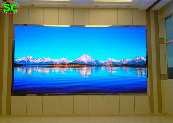 سعر جيد مويستثربرووف داخلي RGB كبير P4 شاشة عرض LED للمؤتمر الانترنت