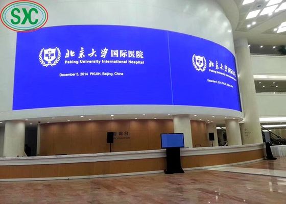 سعر جيد عرض LED داخلي P3 كامل اللون SMD2121 حاوية حديدية مغلقة الانترنت