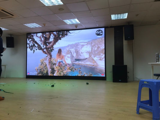سعر جيد SMD P3 مسرح داخلي Full Color LED Video Wall 3mm Pixel 576x576mm مجلس الوزراء الانترنت