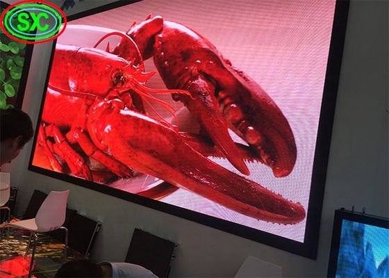 سعر جيد شاشة LED ذات لون كامل في الهواء الطلق مرنة وذات دقة عالية وقائية من الماء وخالية من التأخير الانترنت