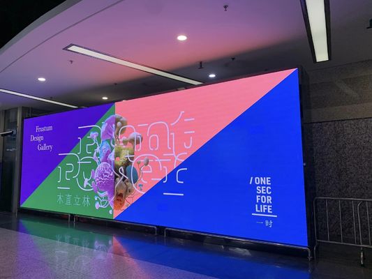 شاشة عرض حائط الفيديو الكبيرة الداخلية P5 كاملة الألوان