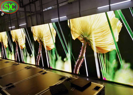 سعر جيد شاشة LED ملونة كاملة P3 للإيجار للمسرح الانترنت
