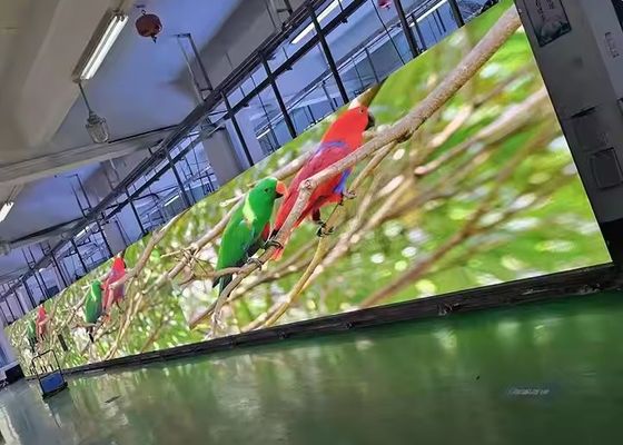 سعر جيد إعلانات الإيجار الداخلي: شاشة LED السقفية / شاشة LED عالية الدقة / لوحة LED توفير الطاقة الانترنت