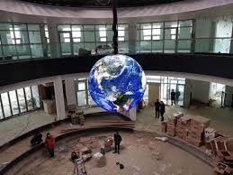 مدفوعة الشاشة الكروية الدائمة لمراكز التسوق / الأحداث طريقة صيانة خدمة الخلفية