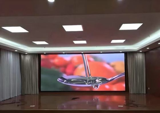 سعر جيد 512x512mm SMD RGB P4 عرض LED داخلي ملون بالكامل مع سطوع قابل للتعديل وزاوية عرض واسعة الانترنت