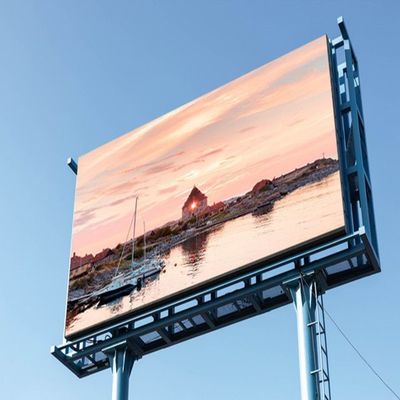 سعر جيد لوحات إعلانية بتقنية LED بكسل حقيقي للإعلانات الساطعة، سطوع 7000 شمعة، استهلاك طاقة متوسط 860 واط/متر مربع الانترنت