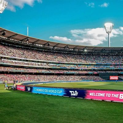 جرب الأفضل في لوحات النتائج الرياضية LED بمعدل تحديث 60 هرتز ودقة بكسل 40000 بكسل/متر مربع