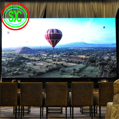 شاشة عرض ملصقات رقمية ملونة كاملة للداخل لوحة LCD LED مع كثافة 112896 نقطة / م2