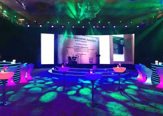 سعر جيد شاشة LED ملونة كاملة p3.9 p4 داخلية مع تكوين 3 في 1 بكسل وشاشة SMD1921 LED الانترنت
