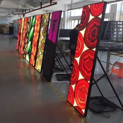 سعر جيد شاشة LED التجارية من الألومنيوم مع تكوين اللون 1R1G1B ومادة لوحة الألومنيوم الانترنت