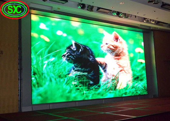 سعر جيد تأجير مساحة صغيرة P2.5 P3 Ultra HD داخلية Full Color LED Display RGB LED الانترنت