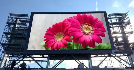 سعر جيد شاشات LED للإعلانات شاشة عرض تجارية خارجية LED تثبيت ثابت شاشة تأجير LED عملاقة P3 الانترنت