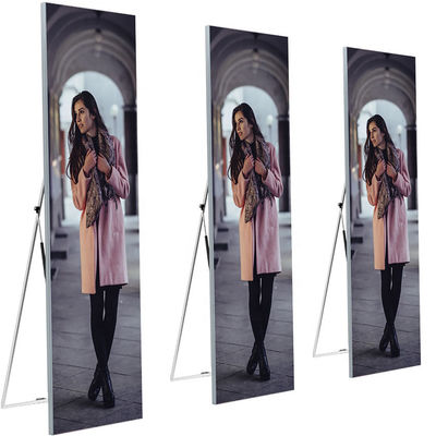 مرآة SMD ملونة كاملة داخلية 1000cd / m2 P2.5 شاشة لوحة فيديو LED 640x640mm