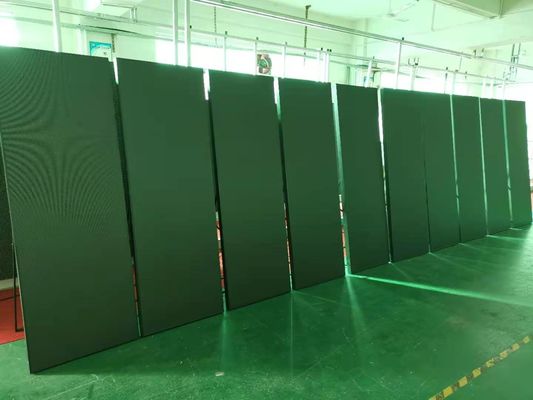 576x1920mm P3 1200cd / متر مربع ملصق LED للإعلانات المحمولة SMD2121