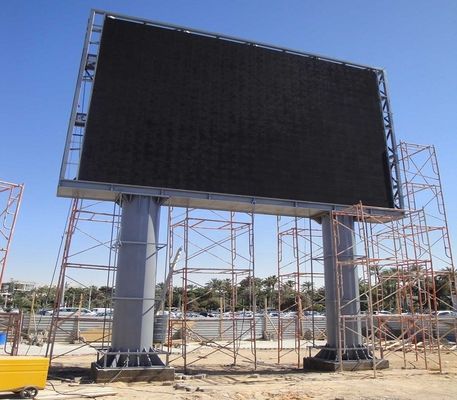 سعر جيد لوحات إعلانية LED ذات عمود الانترنت