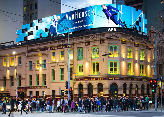 P8 للخارج SMD Full Color LED Billboard IP65 مقاوم للماء 8mm Pitch