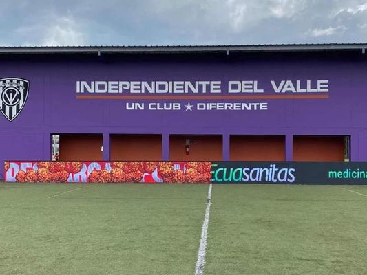 SMD3535 P10 شاشة LED خارجية لكرة القدم 5500 نت للرياضة