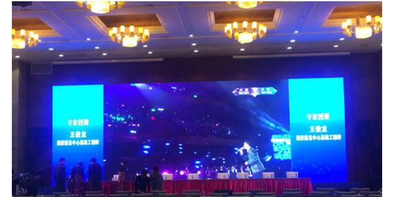 سعر جيد شاشة LED ملونة كاملة عالية الدقة لمرحلة الملعب الصغيرة ، شاشة فيديو جدارية للحفل P2512x512mm ، إطار من الألومنيوم المصبوب الانترنت