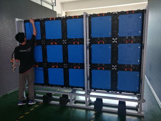 سعر جيد شاشة تأجير داخلية P5 640x640mm شاشة عرض رقمية ألومنيوم شاشة LED لوحة تسجيل فيديو LED شاشة حائط الانترنت