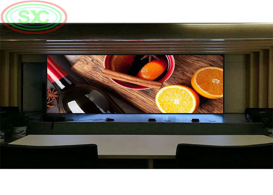 سعر جيد شاشة عالية الدقة شاشة LED داخلية ملونة كاملة P4 مثبتة على الحائط الانترنت