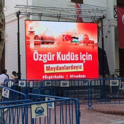 شاشة عرض عالية السطوع P5 LED Video Wall Panel 960 * 960mm شاشة LED خارجية