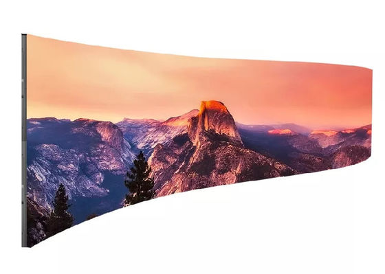 شاشة منحنية 1000 * 500 مم LED بالألوان الكاملة P3.91 شاشة LED داخلية المرحلة الخلفية